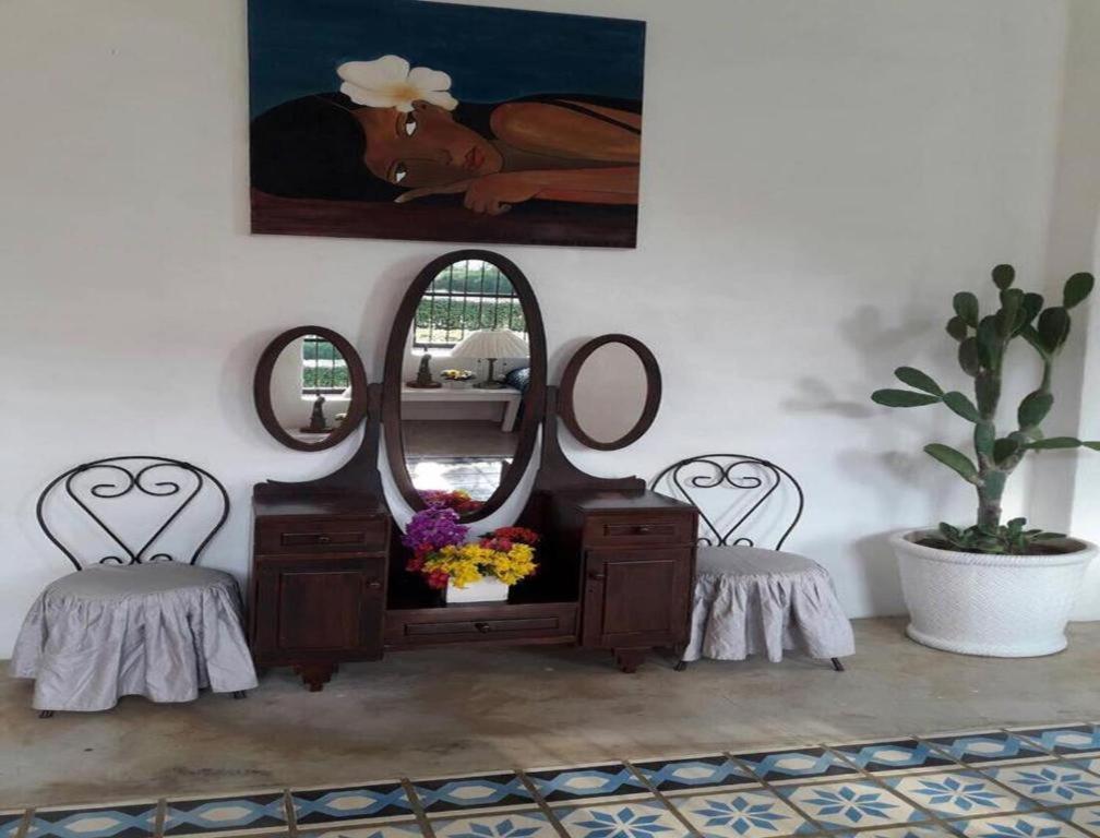 Baanphakrimlay Brassiere Beach Hotel מראה חיצוני תמונה