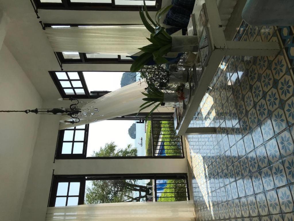 Baanphakrimlay Brassiere Beach Hotel מראה חיצוני תמונה