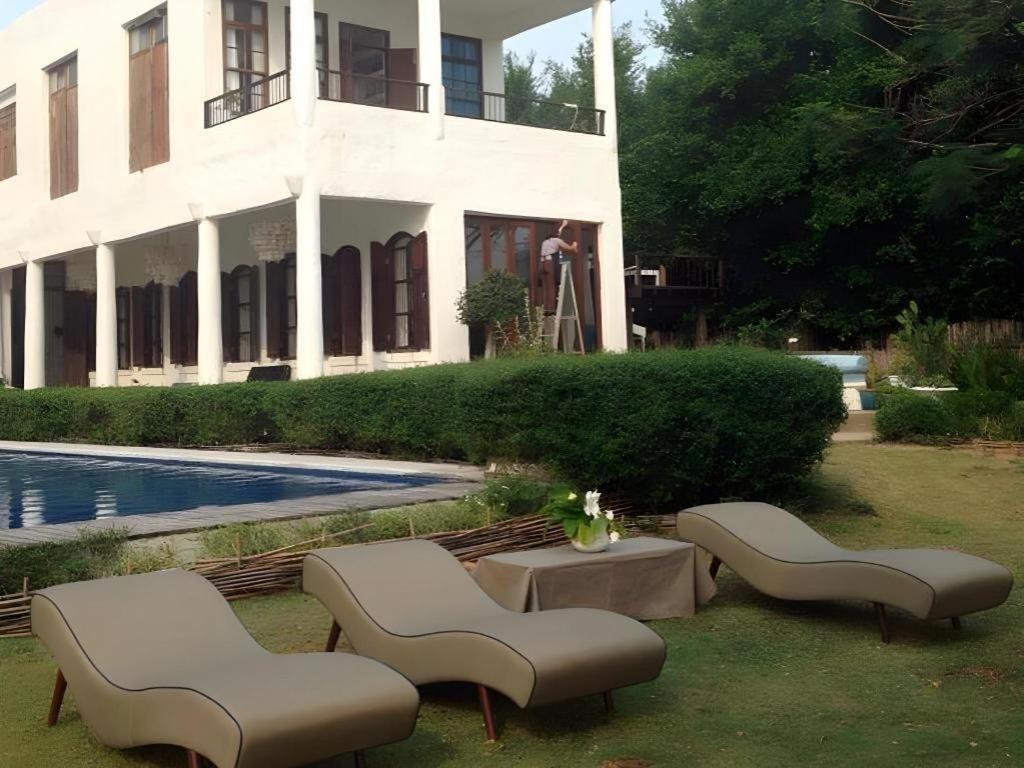 Baanphakrimlay Brassiere Beach Hotel מראה חיצוני תמונה