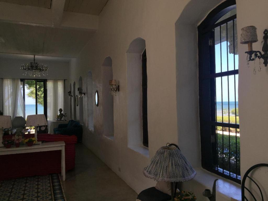 Baanphakrimlay Brassiere Beach Hotel מראה חיצוני תמונה
