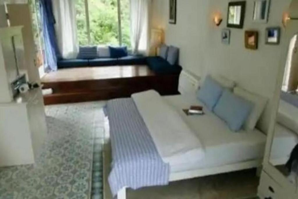 Baanphakrimlay Brassiere Beach Hotel מראה חיצוני תמונה